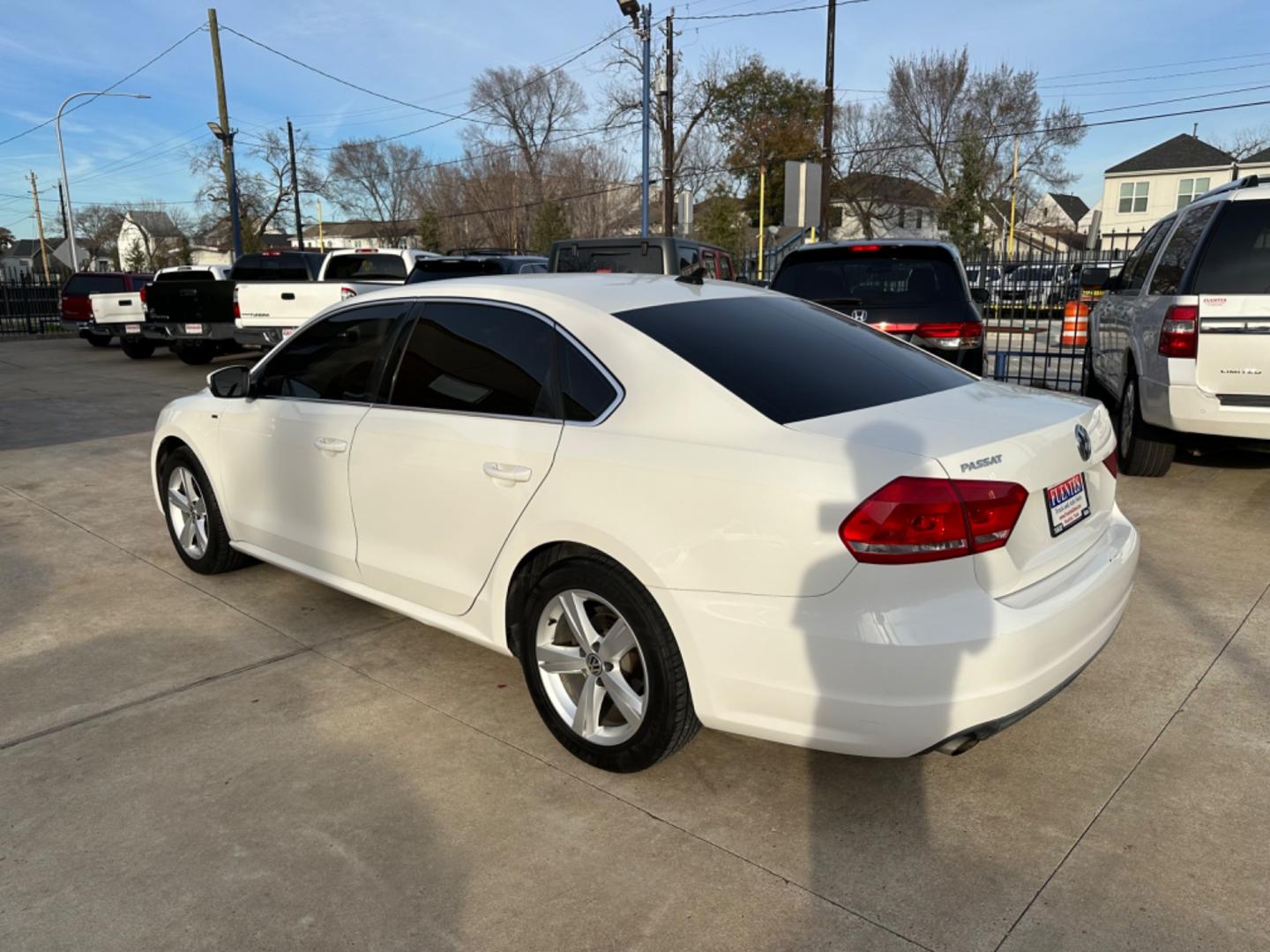 2014 White /Black Volkswagen Passat 1.8T S AT (1VWAS7A34EC) with an 1.8L L4 TURBO DIESEL engine, 6-Speed Automatic transmission, located at 1501 West 15th St., Houston, 77008, (713) 869-2925, 29.797941, -95.411789 - Photo#3